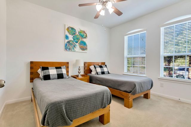 51 Prairie Falcon, The Woodlands, TX 77389