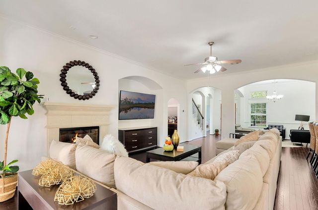 51 Prairie Falcon, The Woodlands, TX 77389