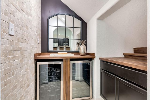 51 Prairie Falcon, The Woodlands, TX 77389