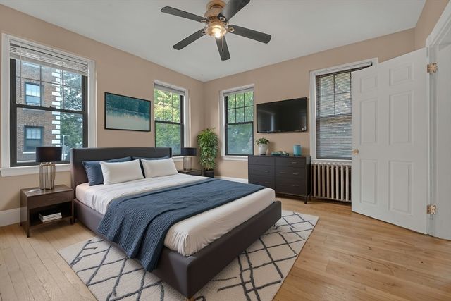 62 Queensberry St 204, Boston, MA 02215