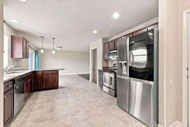 1901 30th Avenue SW, Altoona, IA 50009