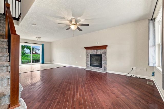 1901 30th Avenue SW, Altoona, IA 50009