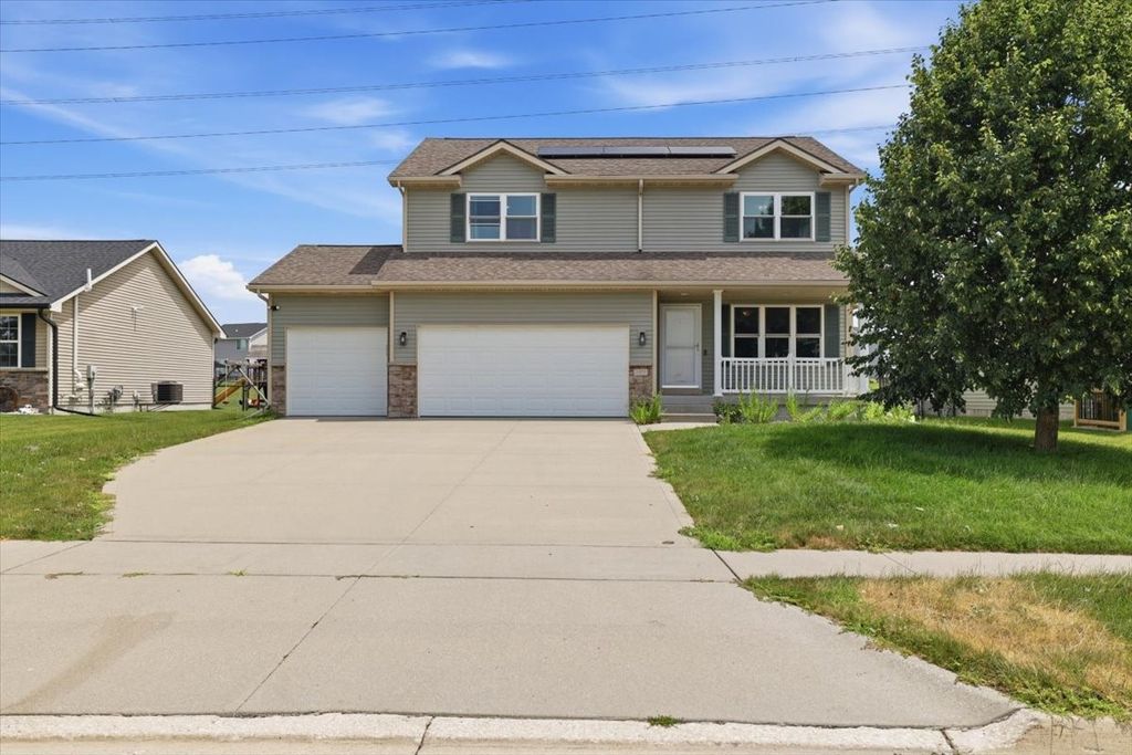 1901 30th Avenue SW, Altoona, IA 50009