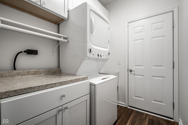 15983 Lambrusco Way, Fishers, IN 46037