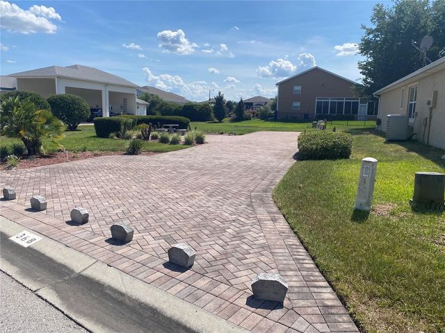 368 MOTORCOACH DRIVE S, Polk City, FL 33868