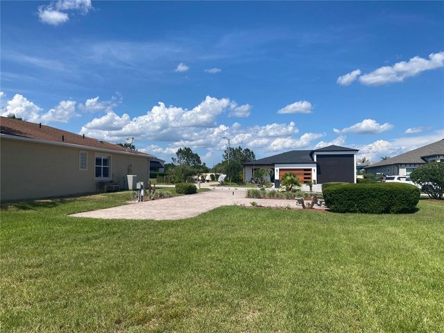 368 MOTORCOACH DRIVE S, Polk City, FL 33868