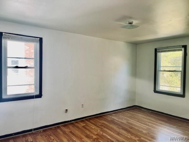 199 Fairgreen Drive Right, Amherst, NY 14228