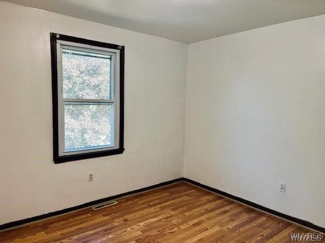 199 Fairgreen Drive Right, Amherst, NY 14228