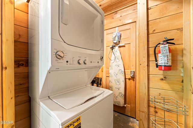 4230 Alyssa Way, Gatlinburg, TN 37738