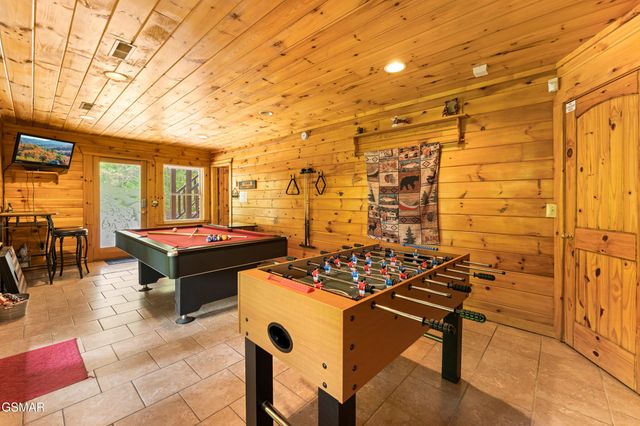 4230 Alyssa Way, Gatlinburg, TN 37738