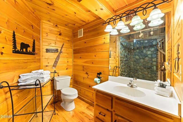 4230 Alyssa Way, Gatlinburg, TN 37738