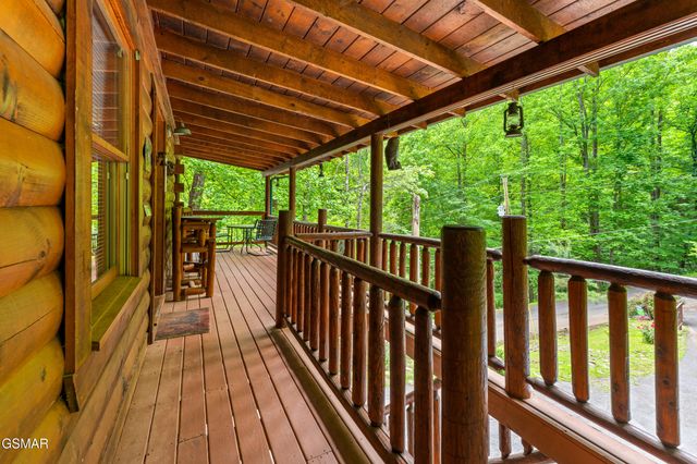 4230 Alyssa Way, Gatlinburg, TN 37738