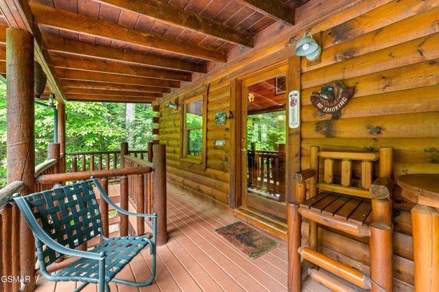 4230 Alyssa Way, Gatlinburg, TN 37738