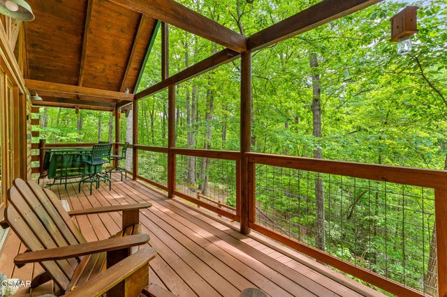 4230 Alyssa Way, Gatlinburg, TN 37738