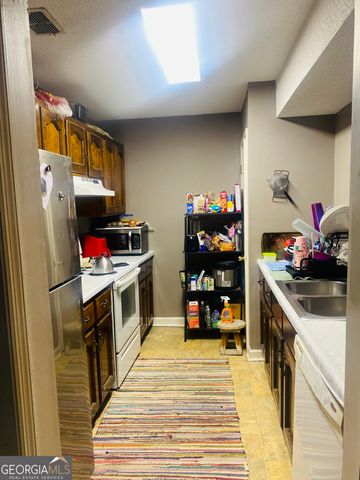 2505 W Broad Street APT 332, Athens, GA 30606