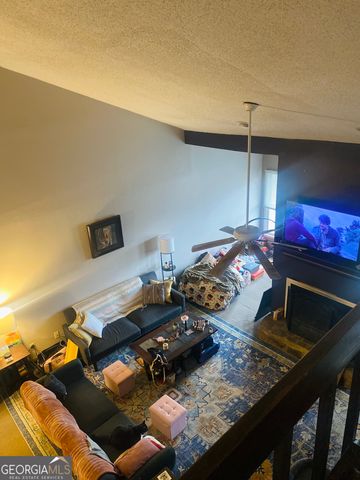 2505 W Broad Street APT 332, Athens, GA 30606