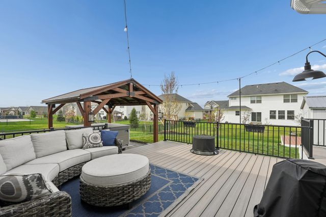 6004 Idsen Lane S, Cottage Grove, MN 55016