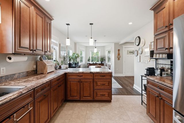 76 Whitlow St, New Bedford, MA 02740