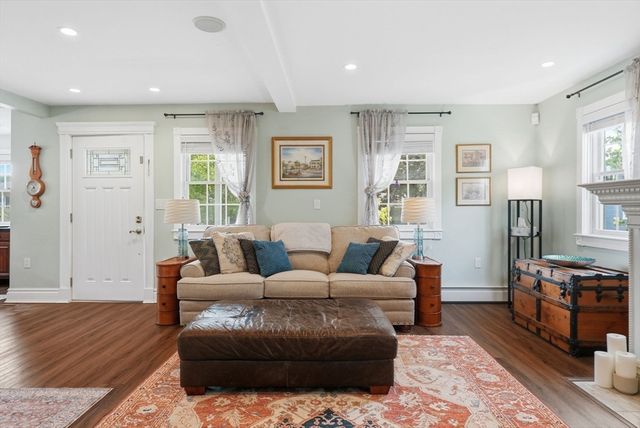 76 Whitlow St, New Bedford, MA 02740