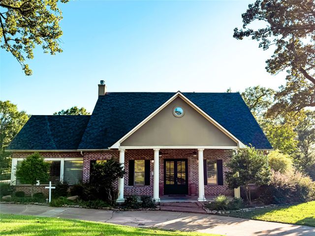 11 Fair Oaks Drive, Haughton, LA 71037