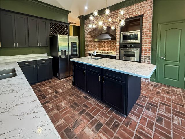 11 Fair Oaks Drive, Haughton, LA 71037