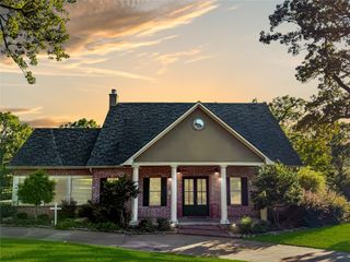 11 Fair Oaks Drive, Haughton, LA 71037