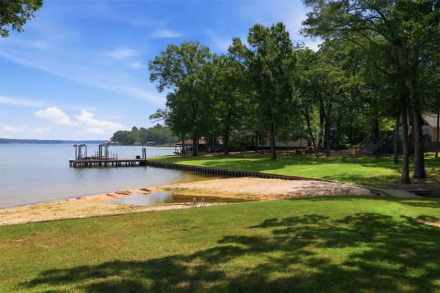 108 E Barker Creek Drive, Scroggins, TX 75480