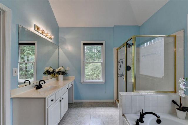 625 Stonestile Trace, Johns Creek, GA 30024