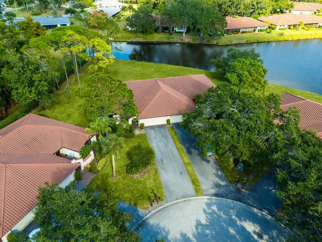 5450 GOLF POINTE DRIVE, Sarasota, FL 34243