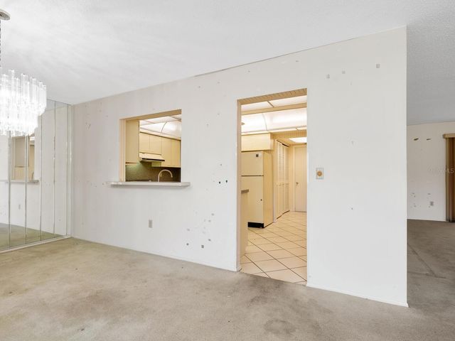 5450 GOLF POINTE DRIVE, Sarasota, FL 34243