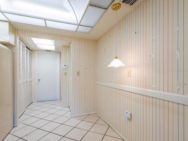 5450 GOLF POINTE DRIVE, Sarasota, FL 34243