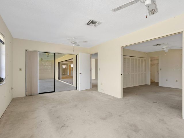 5450 GOLF POINTE DRIVE, Sarasota, FL 34243