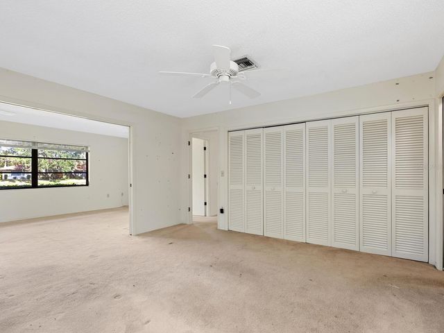 5450 GOLF POINTE DRIVE, Sarasota, FL 34243