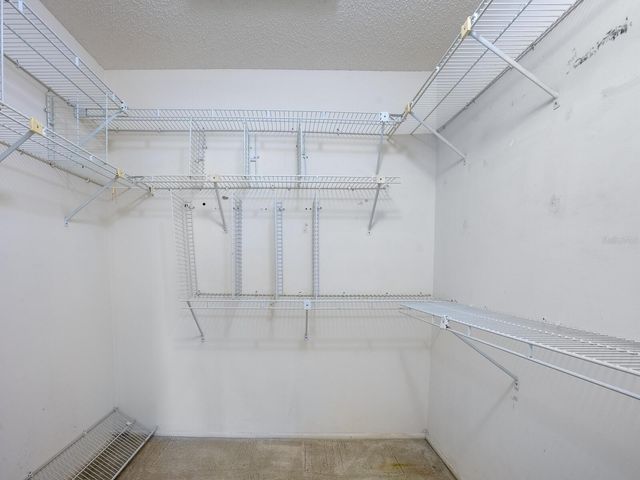 5450 GOLF POINTE DRIVE, Sarasota, FL 34243