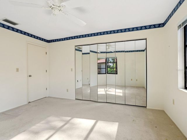 5450 GOLF POINTE DRIVE, Sarasota, FL 34243