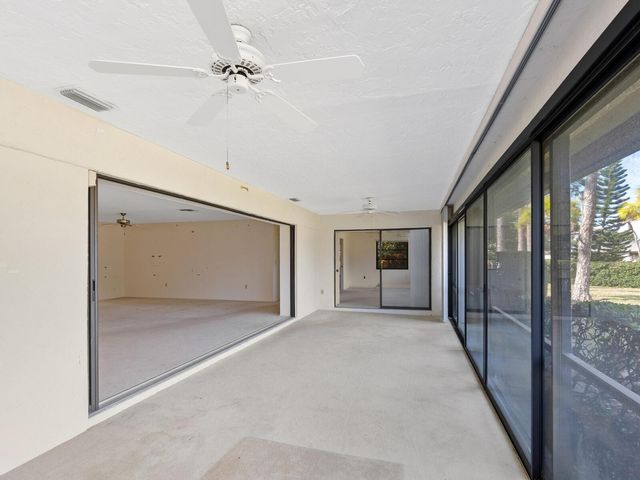 5450 GOLF POINTE DRIVE, Sarasota, FL 34243