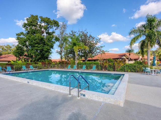 5450 GOLF POINTE DRIVE, Sarasota, FL 34243