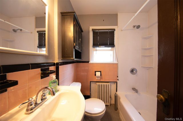 159 Harrison Avenue, Franklin Square, NY 11010