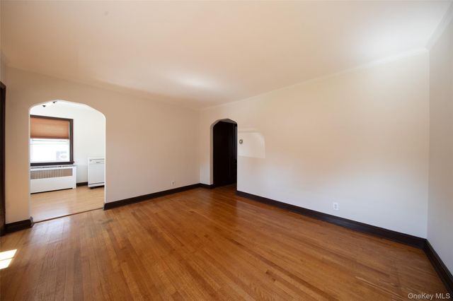 159 Harrison Avenue, Franklin Square, NY 11010
