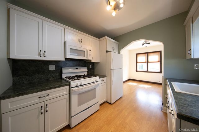 159 Harrison Avenue, Franklin Square, NY 11010
