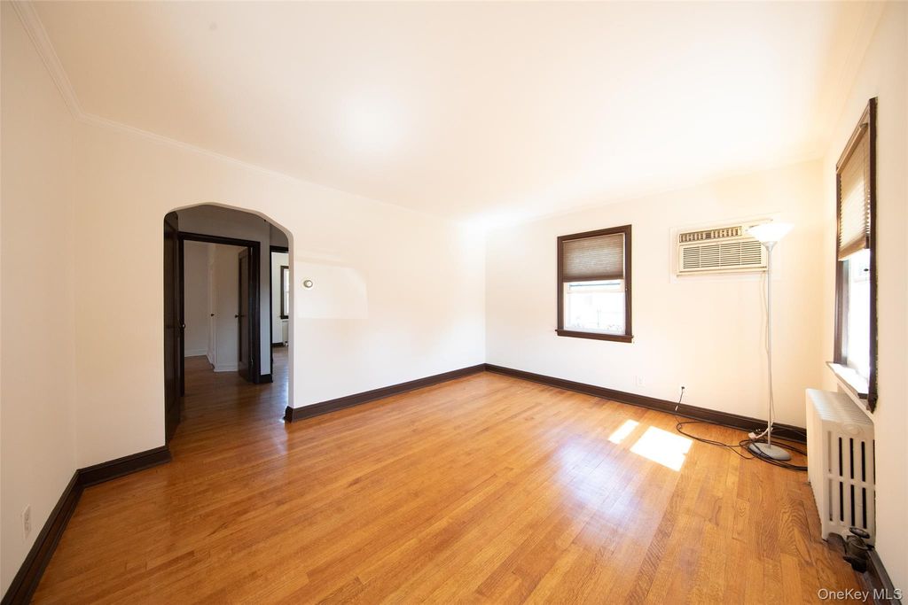 159 Harrison Avenue, Franklin Square, NY 11010 — photo 2