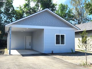 2110 True Ave, La Grande, OR 97850