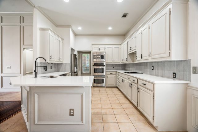 5913 Sandhills Circle, Plano, TX 75093