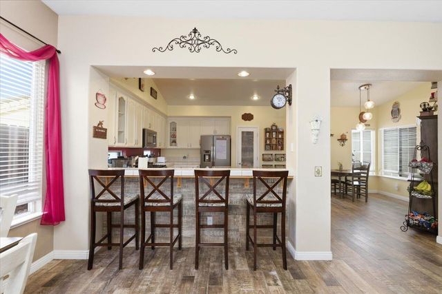 2681 Ponderosa Dr, Lodi, CA 95242