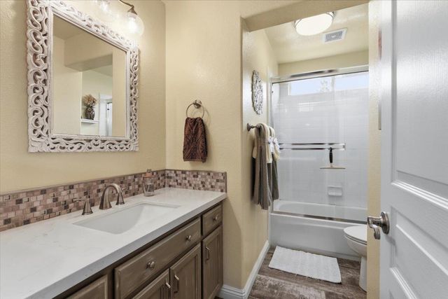 2681 Ponderosa Dr, Lodi, CA 95242