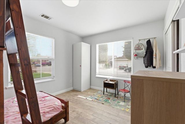 2681 Ponderosa Dr, Lodi, CA 95242