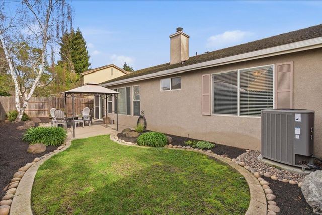 2681 Ponderosa Dr, Lodi, CA 95242