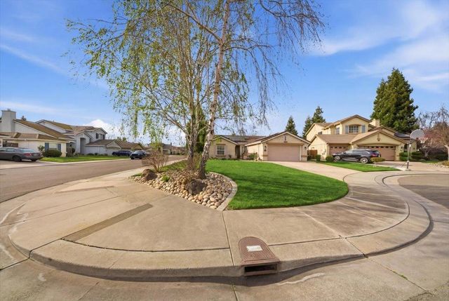 2681 Ponderosa Dr, Lodi, CA 95242