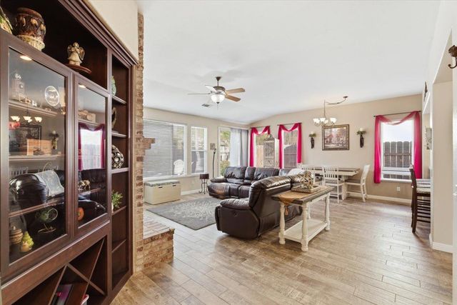 2681 Ponderosa Dr, Lodi, CA 95242