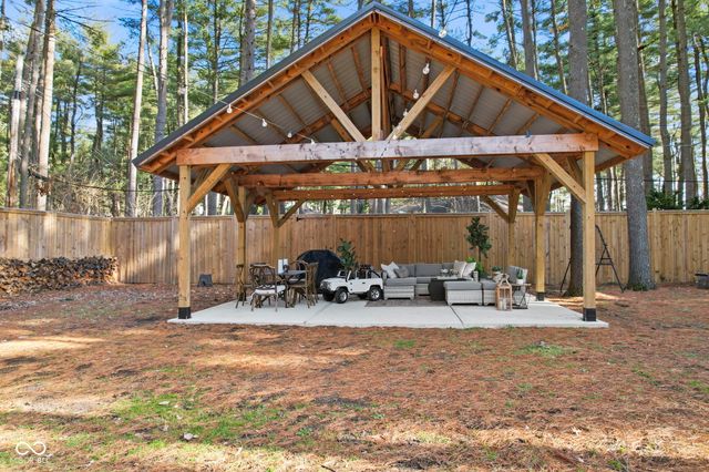 7643 Dean Road, Indianapolis, IN 46240